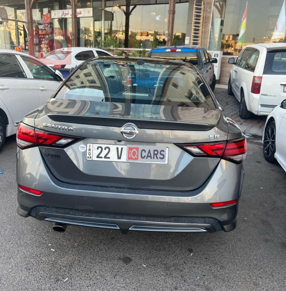 نیسان سێنترا